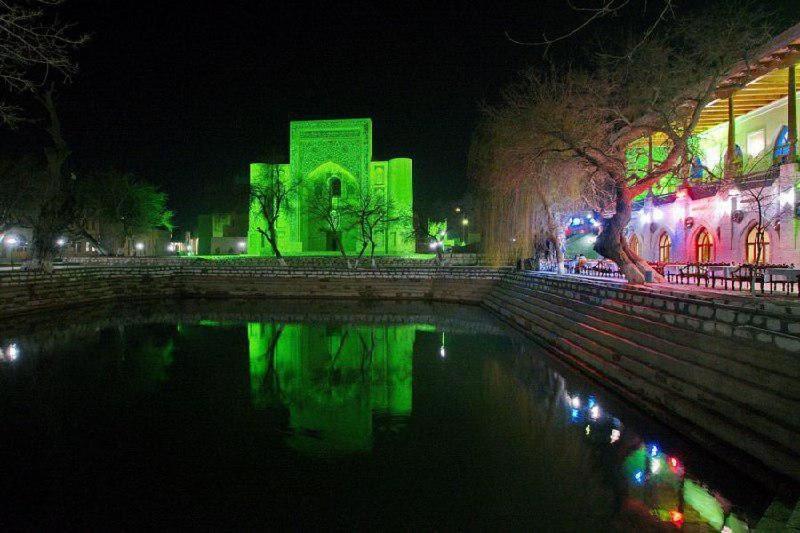 Uzbegim Family Guest House Buchara Buitenkant foto